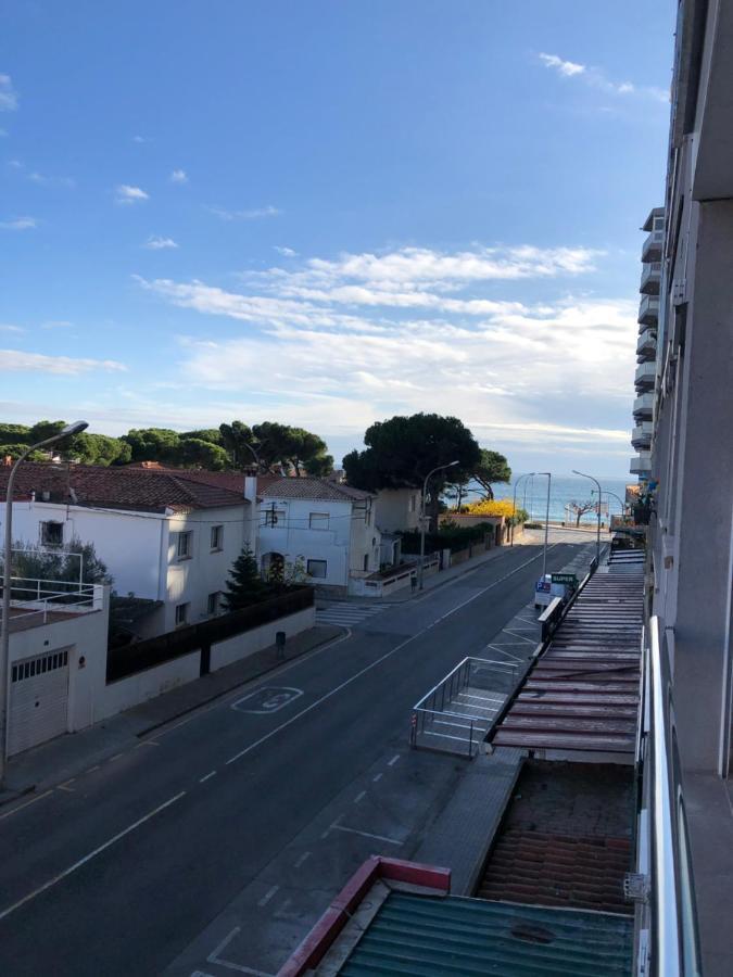 Beta'S Place - Apartamento Primera Linea De Playa Blanes Ngoại thất bức ảnh